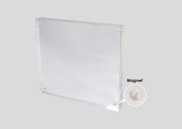 Clear Acrylic with Magnet M2ACY613